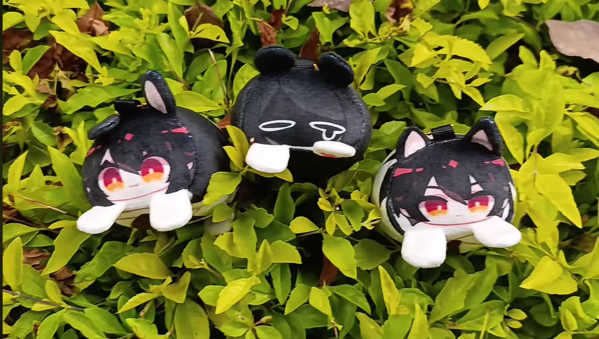 TheLinNews's tweet image. ⚠️🎉🚨NUEVA MERCH DISPONIBLE!!!

De parte de @VograceCharms ahora se ofrecen:
° MOCHIKORORIN(s) (Como peluchitos- Tres diselos)
° LLAVEROS ACRÍLICOS (Saquenles el plástico protector-)
° PORTA TARJETAS (6 DISEÑOS DIFERENTES)
°LAPICEROS DE TINTA OSCURA (3 DISEÑOS, empaque incluído)