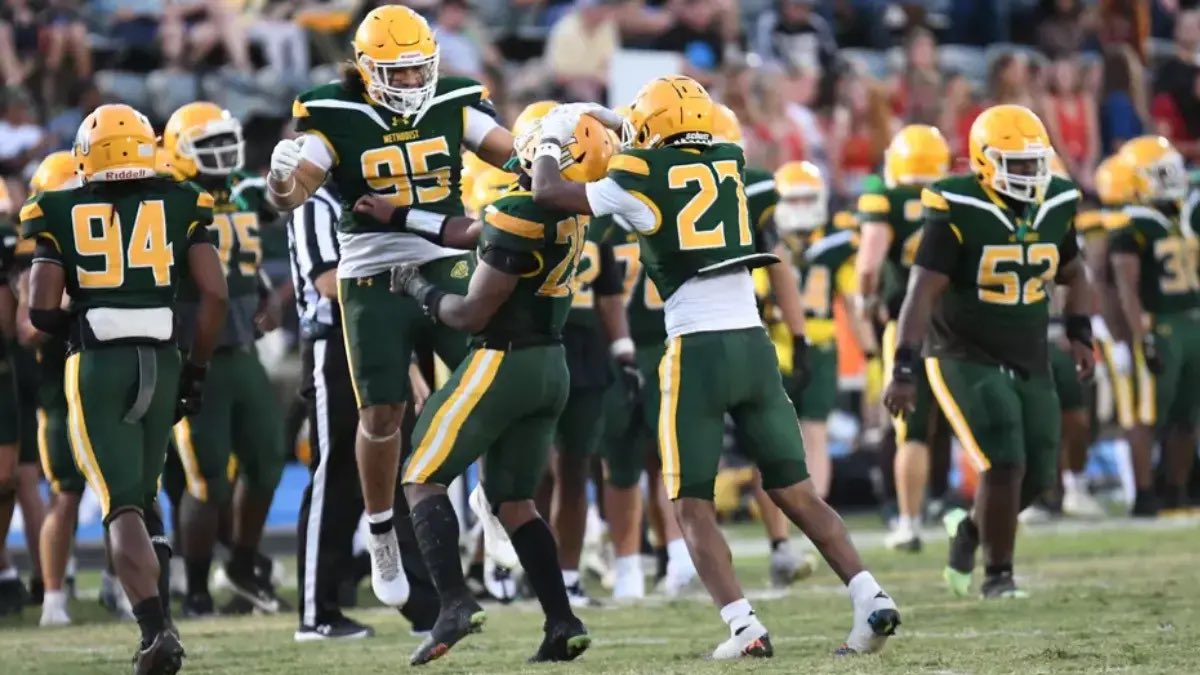 DHALL2026's tweet image. Blessed to receive my 3rd offer from Methodist University Football @tra_pound5 @Methodist_FB @CoachSimmons_ @SpaceCoachOL @PalisadesFB @PHSFBRecruiting
