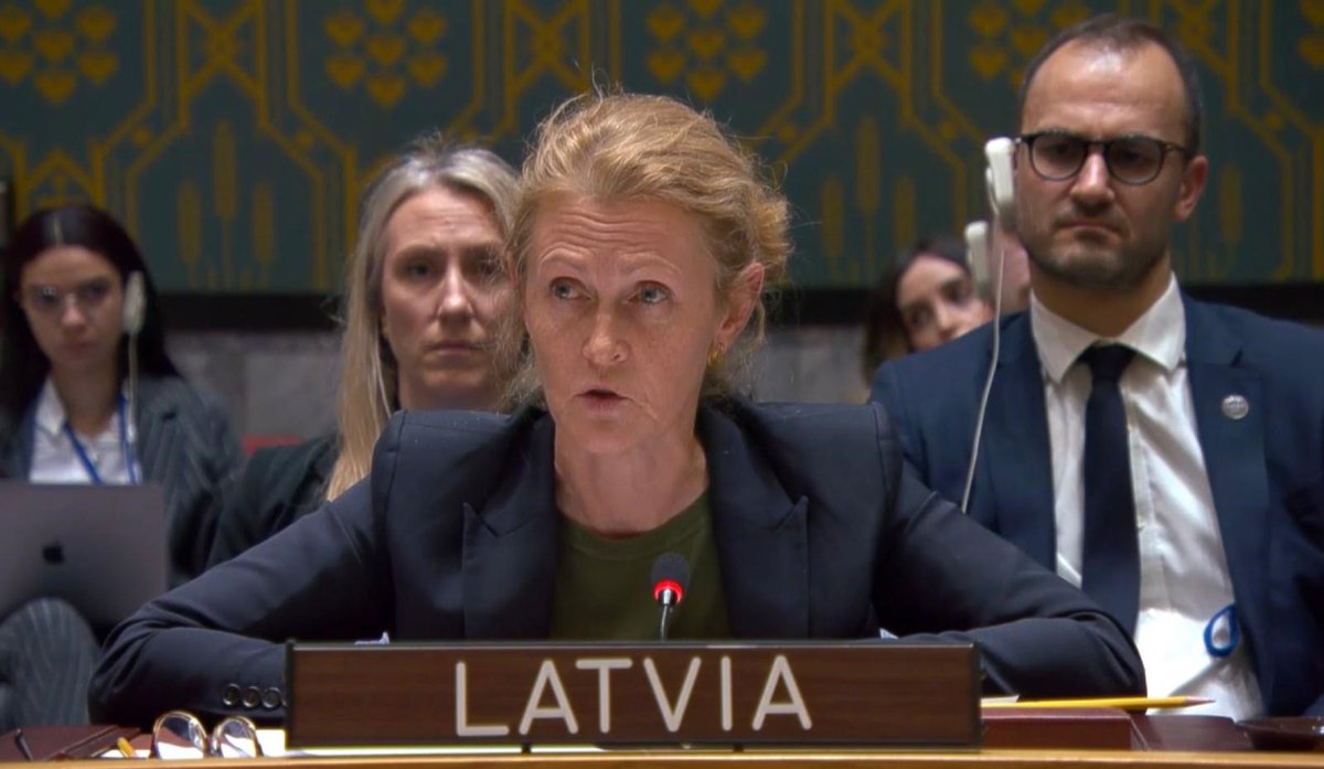 Today in the #UNSC, Latvia expressed solidarity with the brave people of #Iran standing for their freedom, basic rights and human dignity. 

We call on the Iranian regime to immediately stop the killings, release detained protesters and cease threats of execution.

We condemned