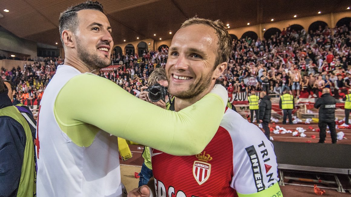 LigASM_'s tweet image. 🗣️ « 𝗦𝗜 𝗝𝗘 𝗗𝗘𝗩𝗔𝗜𝗦 𝗖𝗛𝗢𝗜𝗦𝗜𝗥 𝗨𝗡 𝗦𝗘𝗨𝗟 𝗖𝗟𝗨𝗕, 𝗖𝗘 𝗦𝗘𝗥𝗔𝗜𝗧 𝗠𝗢𝗡𝗔𝗖𝗢. » ❤️🤍

Valère Germain était l’invité de l’@AfterRMC :

« L’ASM c’est le club où j’y ai vécu mes plus belles émotions. Deux titres de champion de France dont un de Ligue 2, l’épopée…