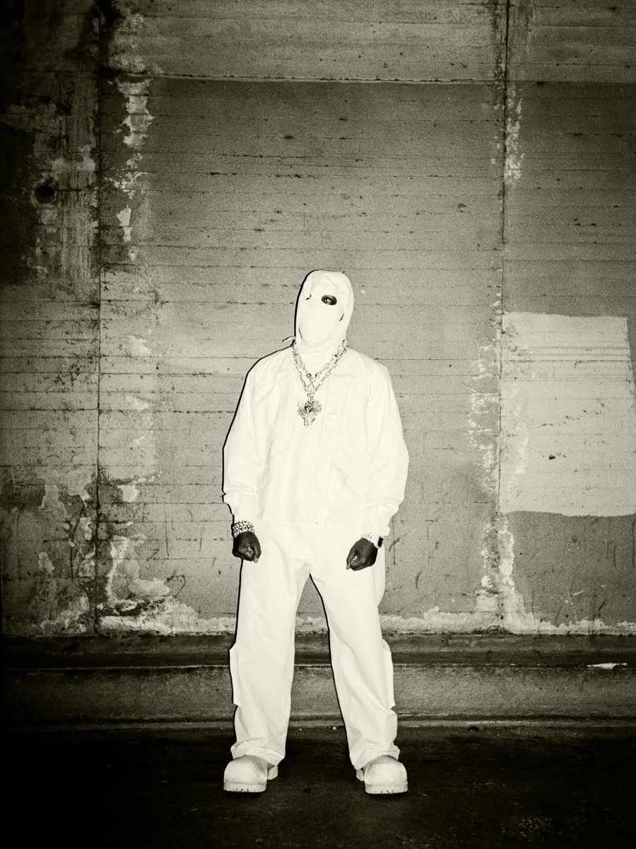 “LOADING ☢️”

- Don Toliver via IG 👀