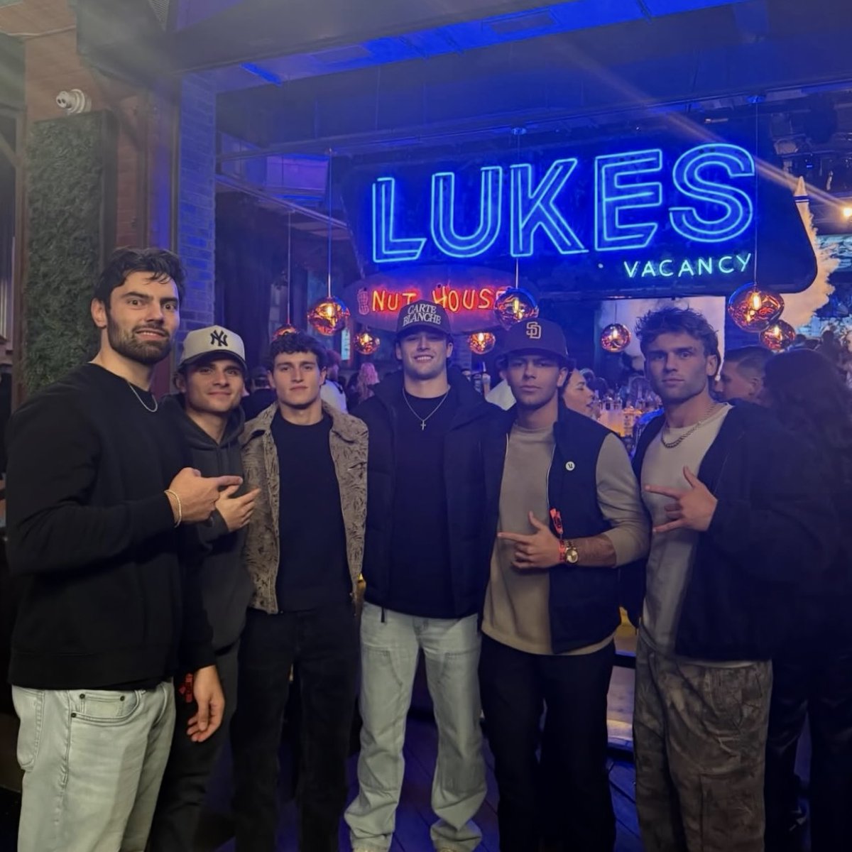 Luke's 32 Bridge tweet media