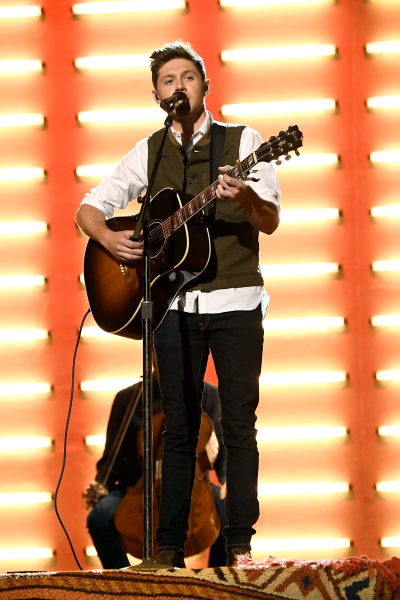 American Music Awards tweet media