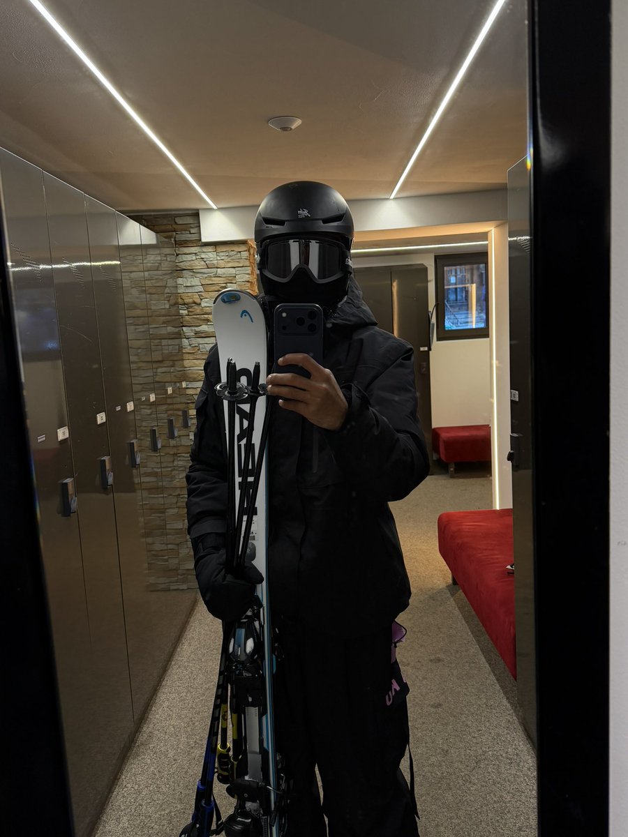 _m7mdddddddd's tweet photo. ⛷️ https://t.co/JgYX627GyV