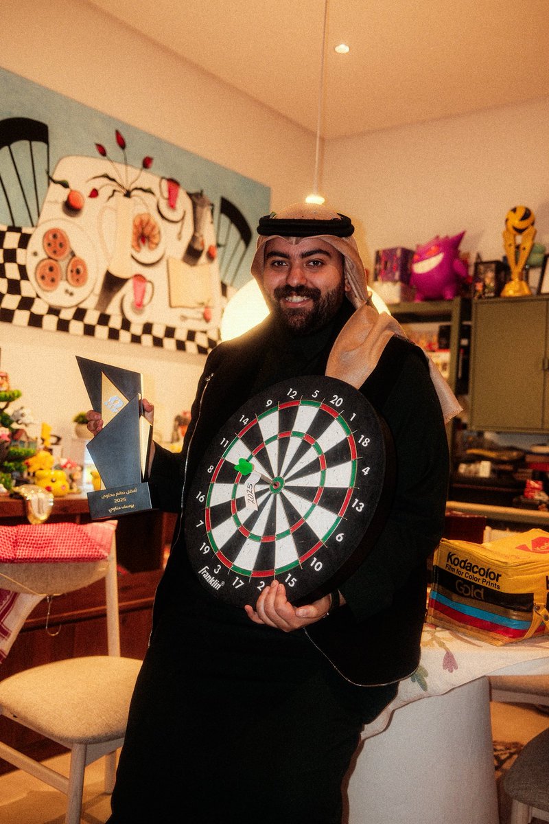 الحمدلله و الشكر لله
شكرًا لكم جميعًا على دعمكم المستمر
انتم راس المال و السبب بعد الله اني اقدر اسوي الشيء اللي احبه و لو اتكلم من اليوم لبكرة ما بوفيكم حقكم

هذي الجائزة لكم قبل تكون لي
و عطونا ٢٠٢٦ 💚