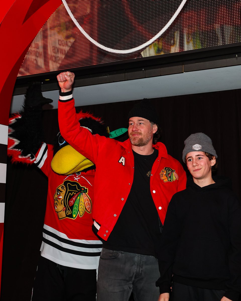 Chicago Blackhawks tweet media