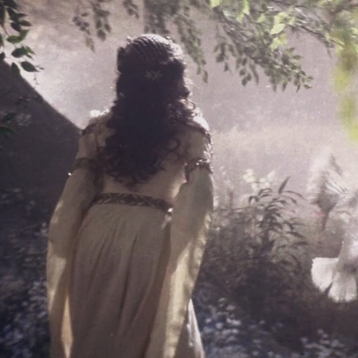 jovithewise's tweet image. ⋆˚࿔ banished witch max x princess jane ⋆˚