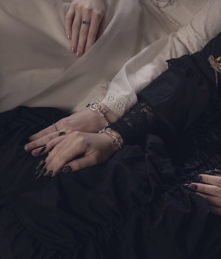 jovithewise's tweet image. ⋆˚࿔ banished witch max x princess jane ⋆˚