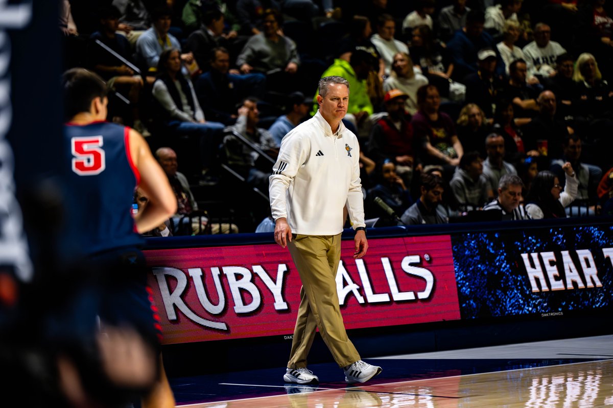 GoMocs's tweet photo. 𝕯𝖗𝖊𝖆𝖒𝖎𝖓𝖌 of game days in the Roundhouse?
𝖂𝖊 𝖆𝖗𝖊, 𝖙𝖔𝖔.

📆 Wednesday, Jan 21
⏰ 7:00 PM
🆚 ETSU
📣 Halftime: Favorite Southern Adventist Gym-Masters!
💍 Ring Szn: Mocs Softball
🎟️ https://t.co/9zOmISdhmH https://t.co/idJQB4qGRt