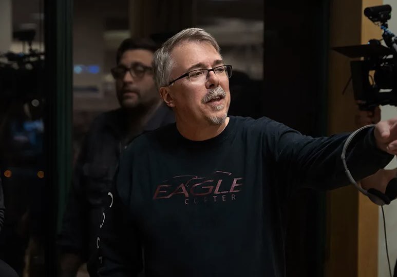DiscussingFilm's tweet image. Kathleen Kennedy says she has talked with David Fincher, Alex Garland and Vince Gilligan about developing STAR WARS projects in the past.

(Source: Deadline)
