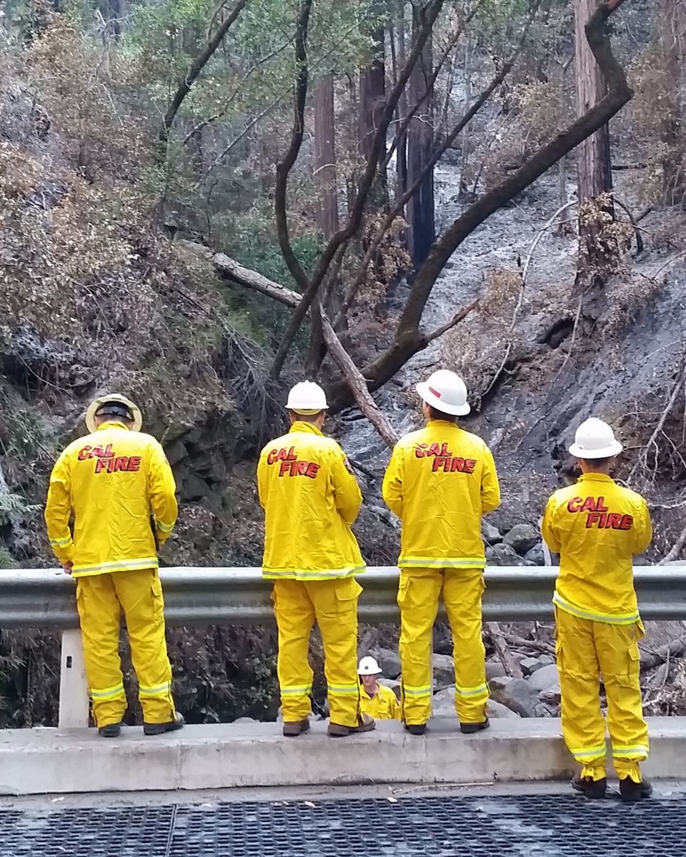 CAL_FIRE's tweet image. #ThrowbackThursday

As the internet looks back on 2016, we’re doing the same.

These photos capture CAL FIRE ten years ago, and while some things have changed, our mission hasn’t. 

#2016 #Reminiscing #CALFIRE #PhotoDump