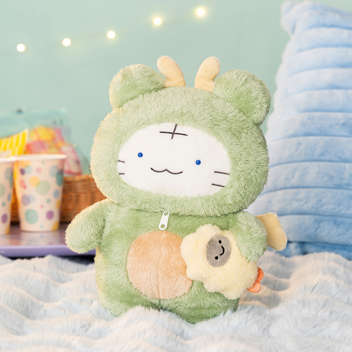 このあと11時から🐅🦐 ＼ #とらえびストア で 新商品たちがいよいよ