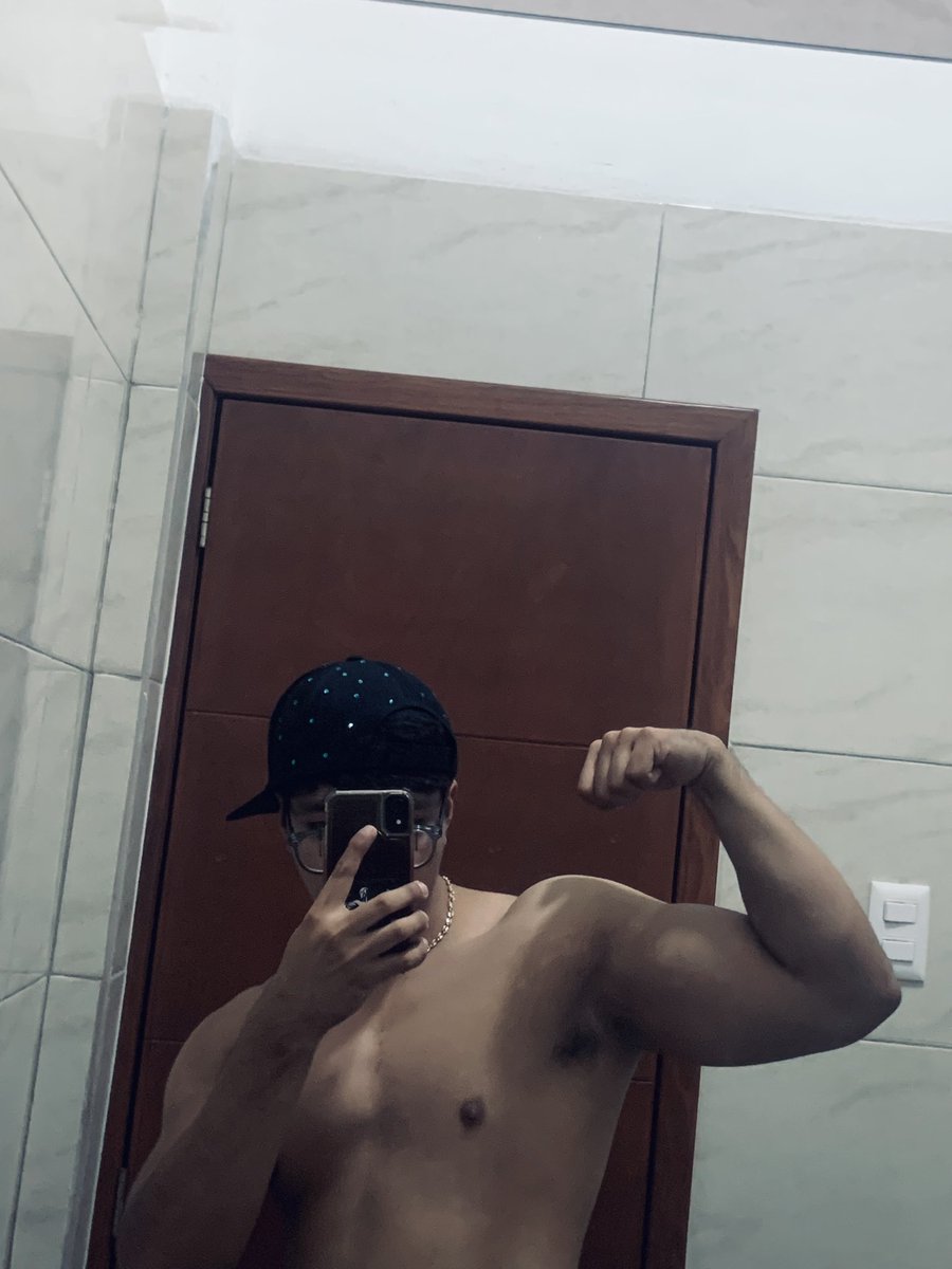 by Johan tweet media