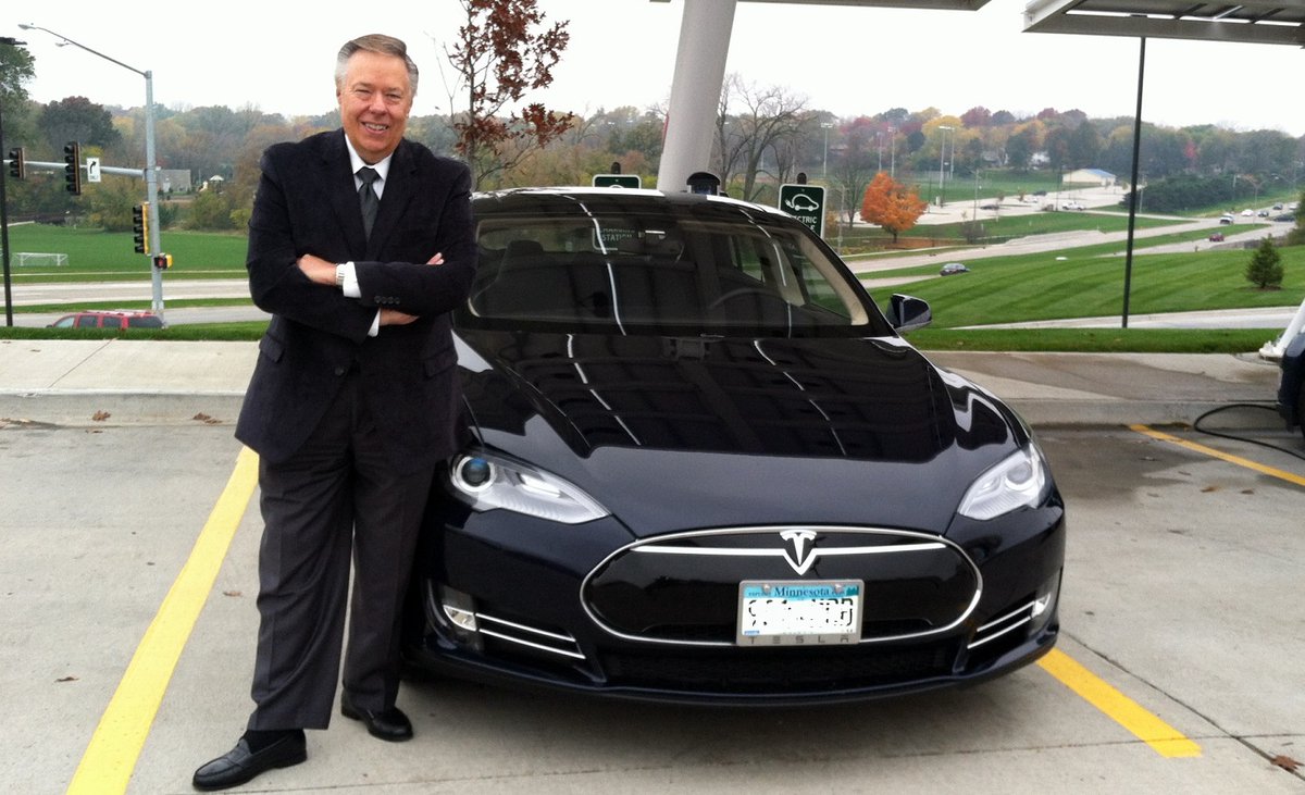 The future of EVs is in doubt and why.  News from Detroit: ow.ly/RpEn50XXGqf