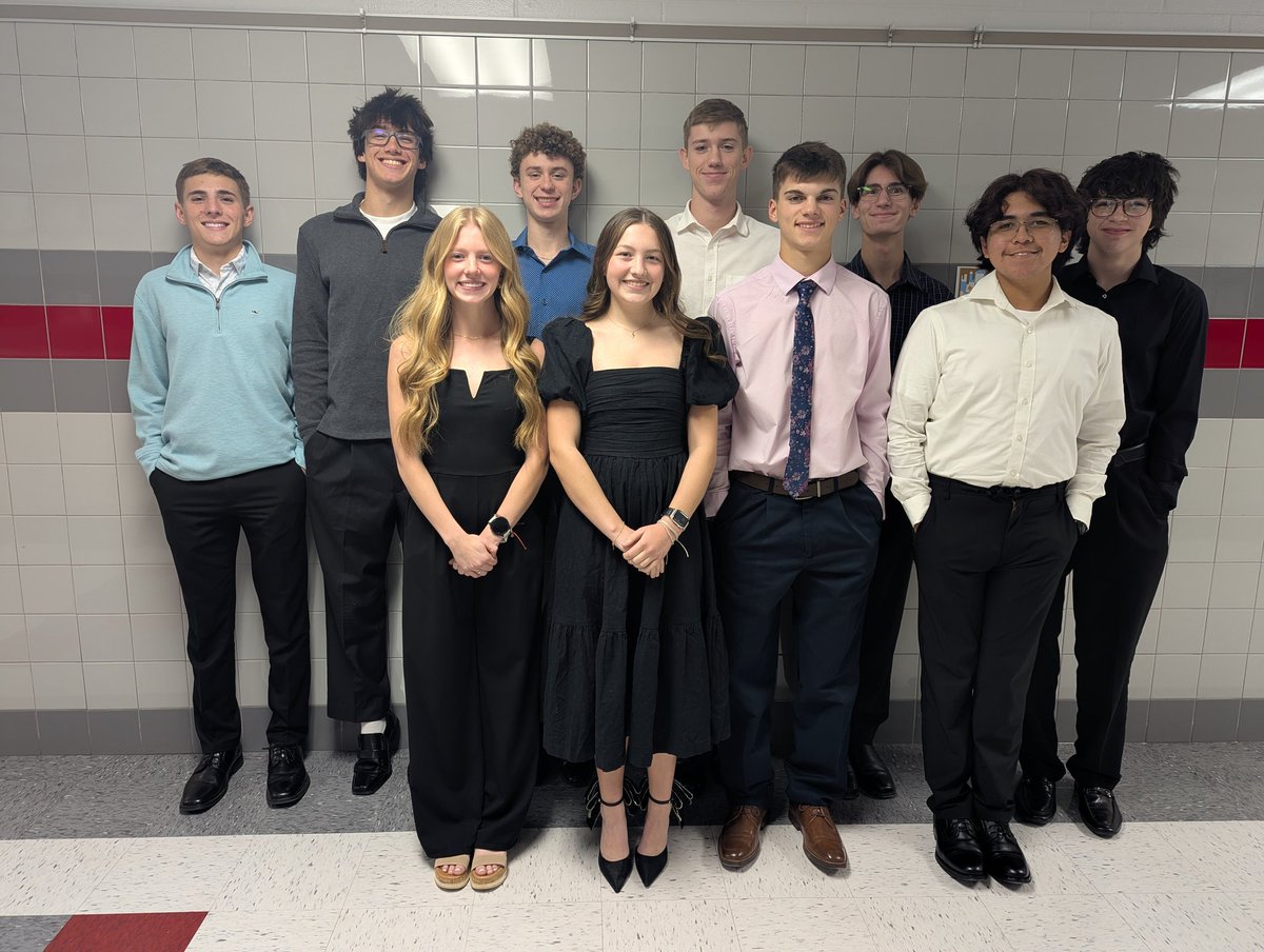 HollidayTechie's tweet photo. We didn't get photos of everyone but we did get most! #HeroBPA A1R1 Region part 1 is in the books! From 8-5, our @HollidayEagles competed well. Results Jan 24th. https://t.co/OY4FgHjojn