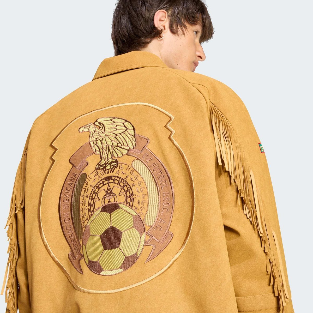 SneakerAlertHD's tweet image. adidas Originals FIFA World Cup 26 "Mexico" Jacket 🇲🇽

howl.link/prjpcojhxvy7n