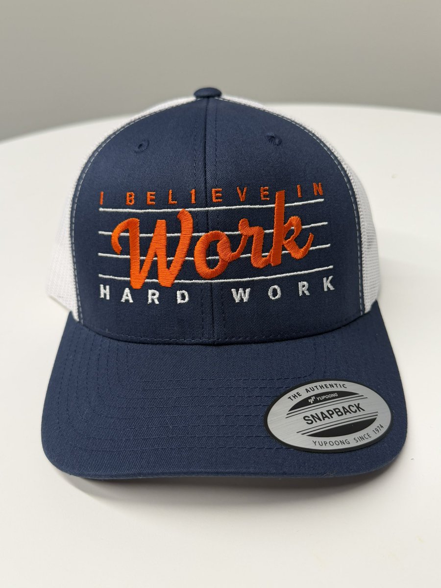 AndrewWarsaw's tweet image. A Hat made for a 👑 @BarnerSupply 
#WDE🦅