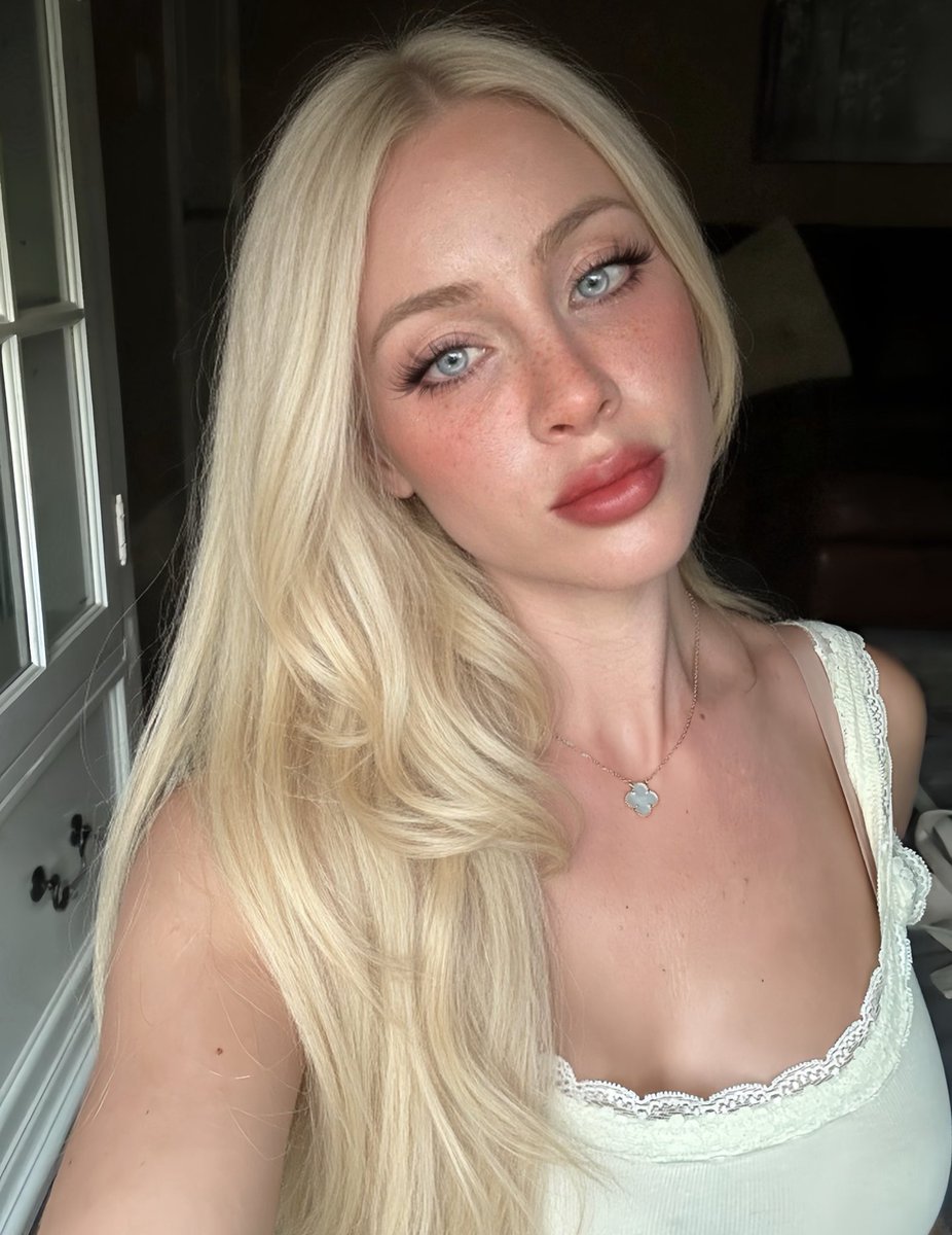 Creating beautiful memories 

#fk
#fake
#rol
#freerol