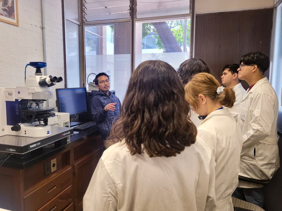 Desde el pasado martes, el grupo de estudiantes participantes en #TalentosIQ2026 ha vivido una experiencia de inmersión en la Química con talleres en los laboratorios de investigación del
#IQUNAM