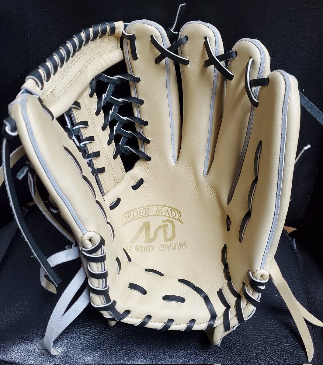 オーダー品、外野手用#471! 納品完了!!