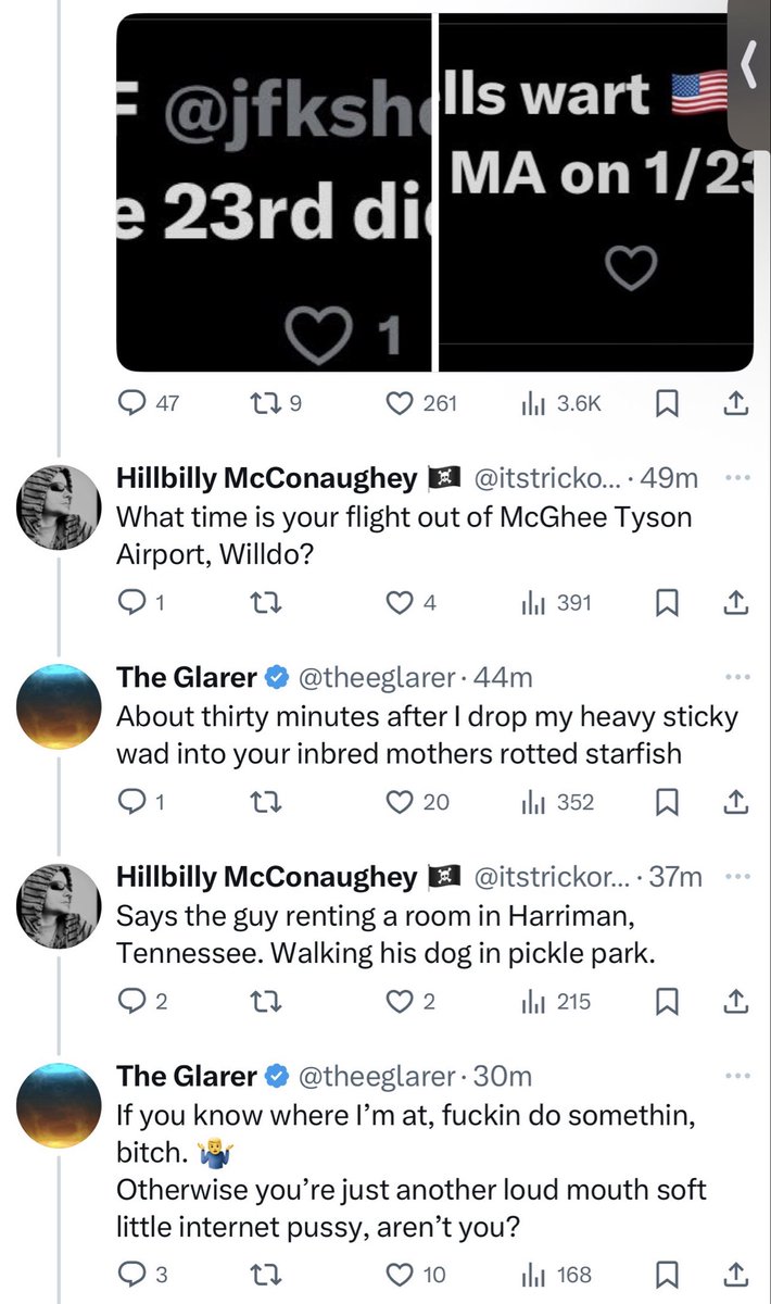 Table327's tweet image. I mean…predator? Or no drama?
#FreeClubber 🐶 

@jfkshowoff 
@jezamaral495 
@mexicanjordan1 
@JBrillon32604 
@RubyD_JinaG 
@turnright101 
@TheYoungJurks 
@TwistedTragedy3 
@DoctorTurtleboy