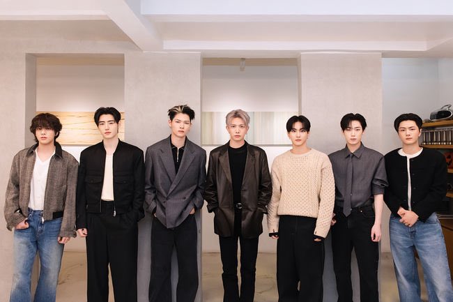 [PHOTO] 260116

ENHYPEN Interview in commemoration of the release of their 7th Mini Album ‘THE SIN : VANISH’ | Press Photo (1)

WATCH OUT IT’S A KNIFE
#ENHYPEN #THE_SIN_VANISH
#ENHYPEN_10thComebackDDAY
#ENHYPEN_7thMiniAlbum
<a href="/ENHYPEN_members/">ENHYPEN</a> <a href="/ENHYPEN/">ENHYPEN OFFICIAL</a>