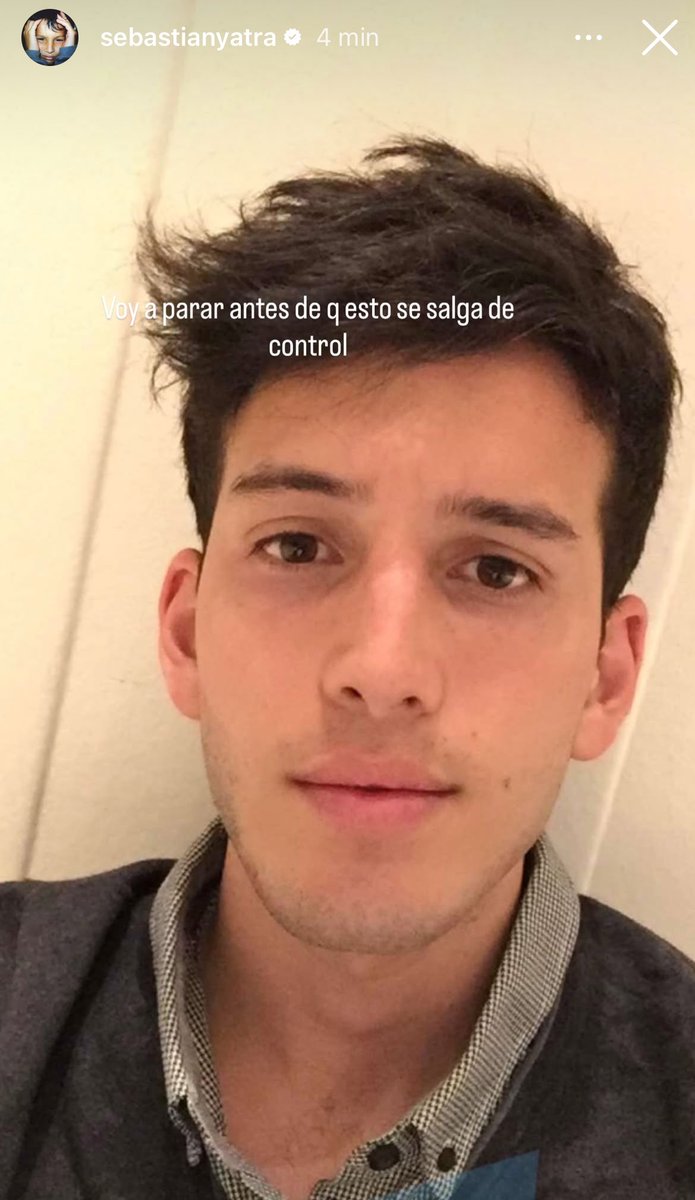 Tú sigue subiendo más recuerdos
<a href="/SebastianYatra/">Sebastian Yatra</a>