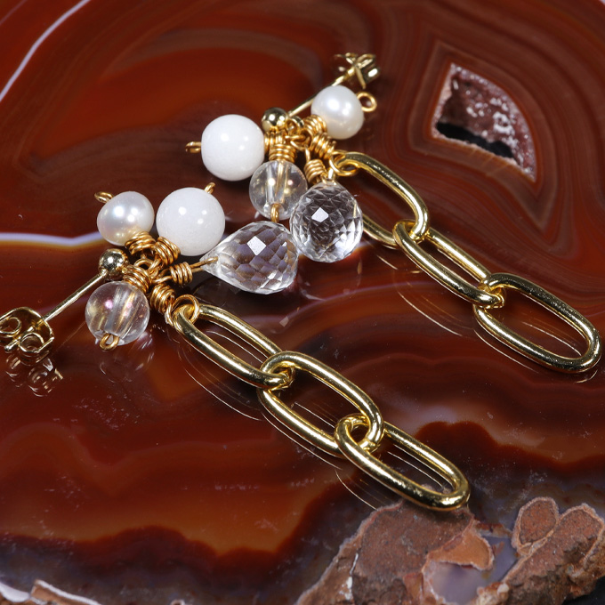 ⚫️アリーヒローズさま専用⚫️ 根付 色絵 女と天狗 骨 牙 （天然素材） 法玉銘 今日の一枚 🗺️：神代植物公園 💐：ハイビスカス 📷️：FUJIFILM X-H2