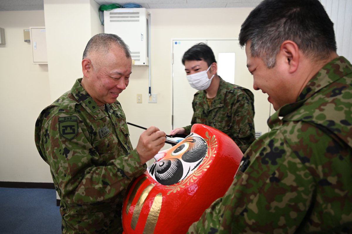 陸上自衛隊目達原駐屯地 tweet media