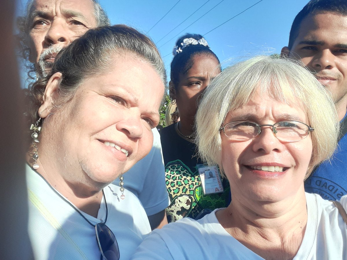 Zulem61283729's tweet photo. Presentes en el homenaje a nuestros combatientes #HonorYGloria #CubaHonra #CANEC https://t.co/xc0Js2dTla