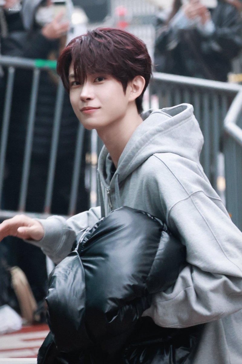 𝙗𝙪𝙗𝙗𝙡𝙚. tweet media