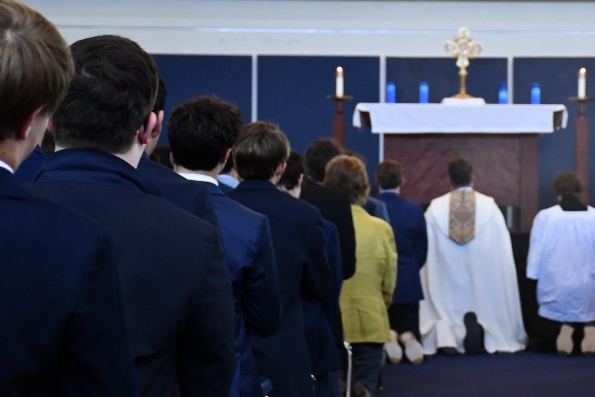 Jesuit Dallas tweet media