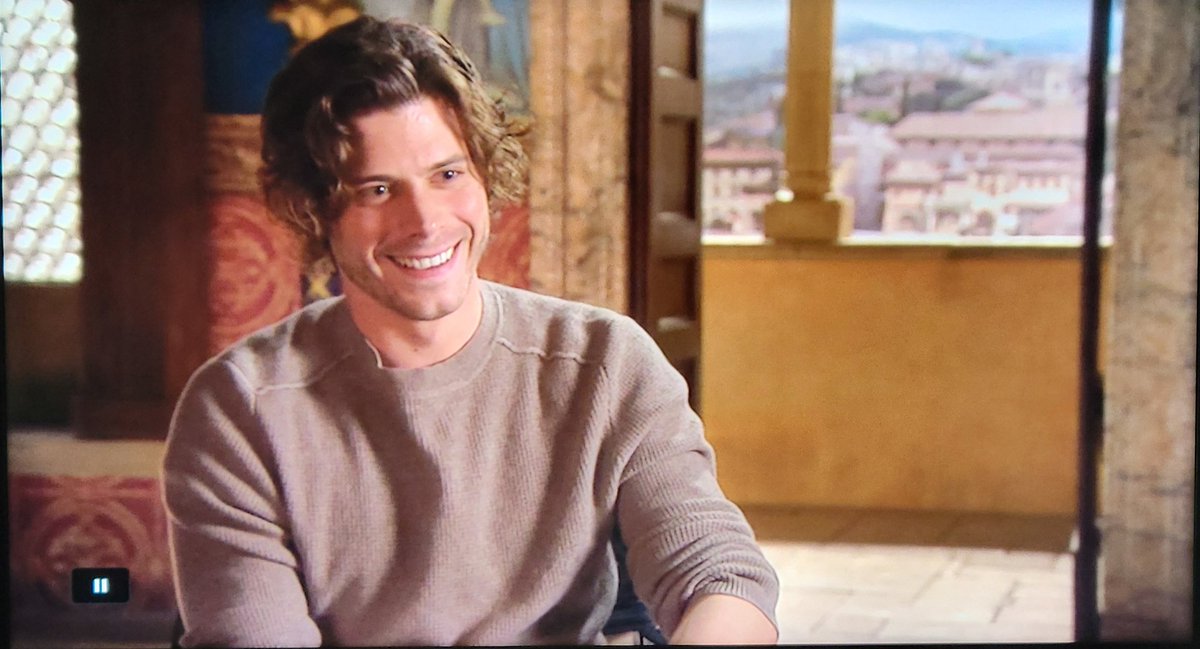 Working my way through the special features of my Borgias dvd set now that I finished the series. And look at this. That's a sick ass hockey flow. Hello Baby Scott Hunter. 🥰 #HR