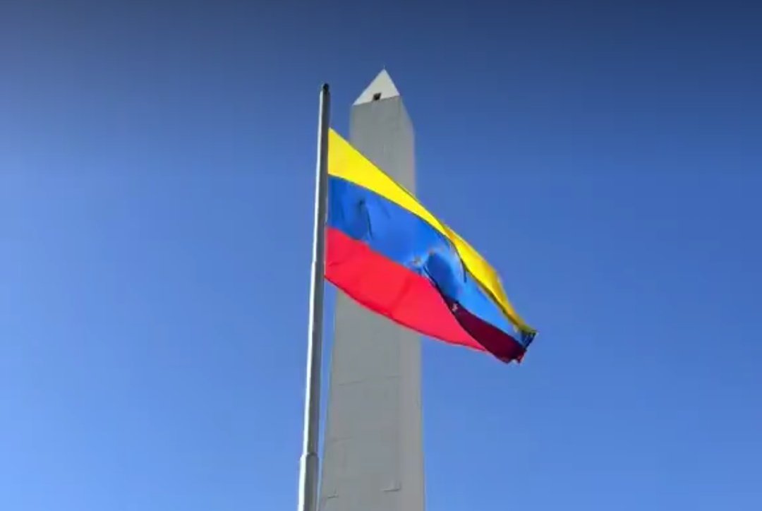 porqetendencias's tweet image. "GOBIERNO ANTI-ARGENTINO"

Porque el gobierno de Javier Milei trata mucho mejor la bandera de Venezuela y de Israel que la bandera de Argentina