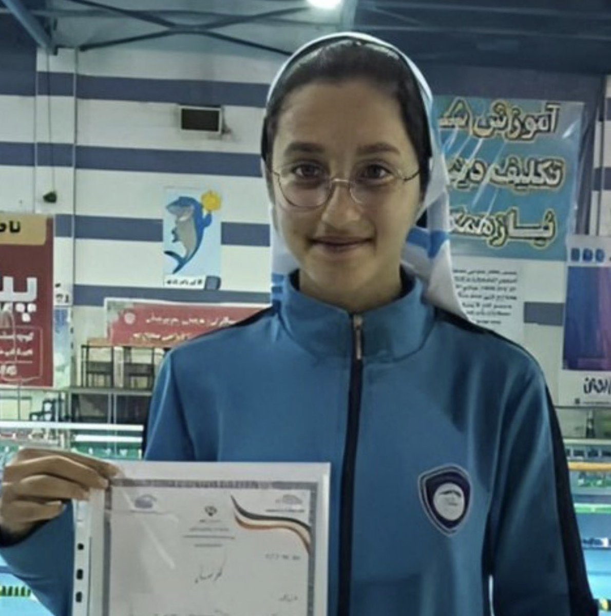 OliLondonTV's tweet image. This 15 year old girl was shot dead by Iranian regime forces in the city of Gorgan. 🇮🇷

Her name was Arnika Dabbagh. 💔

No outrage from Mark Ruffalo. 🪧🤐

No outrage from Greta Thunberg. 🪧🤐

No outrage from Billie Eilish. 🪧🤐

No outrage from Bella Hadid. 🪧🤐