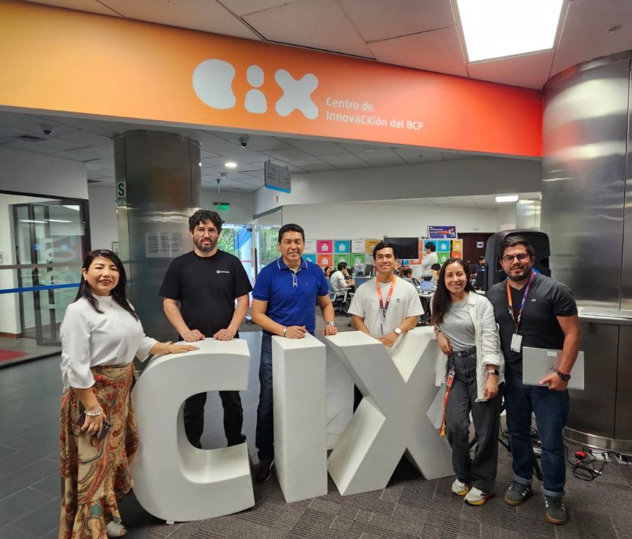 Busy afternoon with <a href="/HorizonteBlock/">Horizonte Blockchain</a> and 6 teams at <a href="/BCPComunica/">Banco de Crédito BCP</a>’s CIX, the Innovation Center of Peru’s largest bank 🇵🇪
@Syscoin infrastructure is ready to scale nationwide, institutional-grade blockchain projects