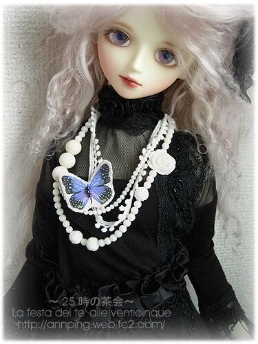 annping's tweet image. ニットトップスとアクセサリー作りに挑戦してみました。

#毎週一作品チャレンジ 10
#うちの子かわいい
#ドールオーナーさんと繋がりたい