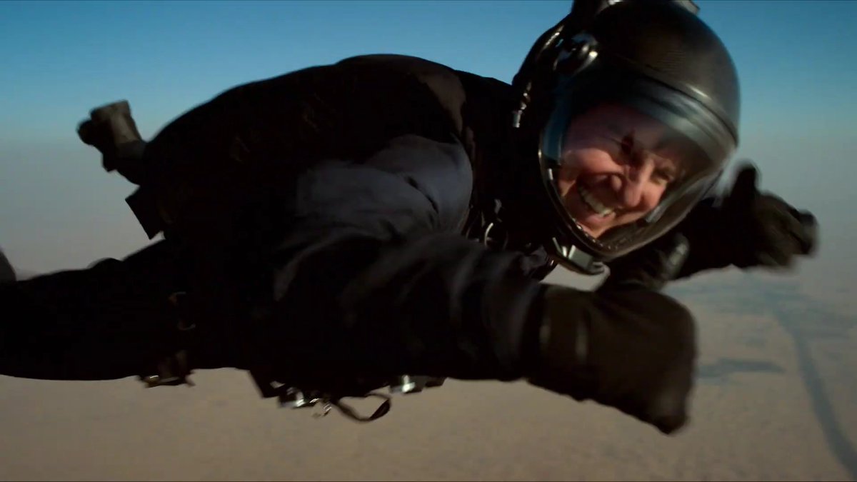 sdrose93's tweet image. Literally has the time of his life 🥰
#MI6