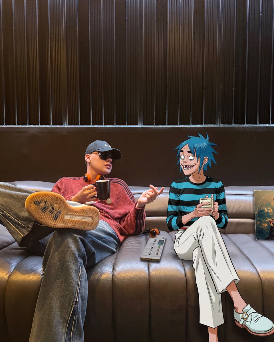 bizarrap's tweet image. Otro sueño cumplido gracias a la música. Una de esas cosas que ni siquiera me atreví a imaginar cuando estaba empezando. Muchisimas gracias por permitirme ser parte de esta cancion, una de las favoritas de toda mi vida, con mis ídolos: @gorillaz 🦍 🌬️ 

ORANGE COUNTY ya…