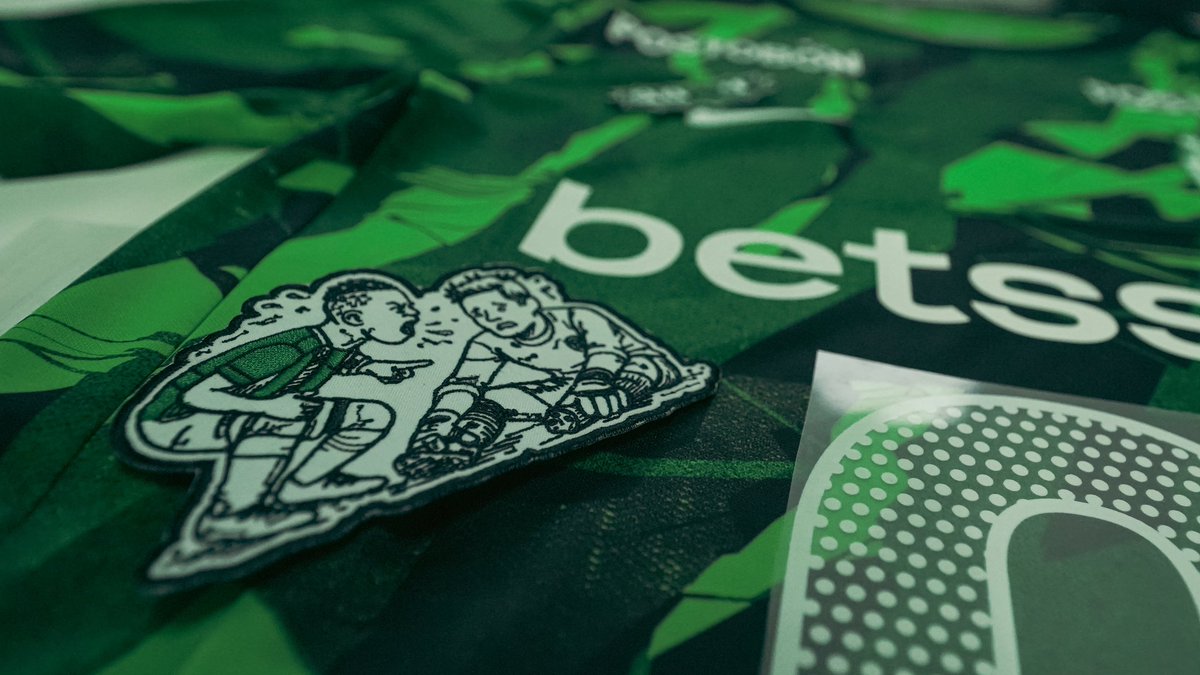 nacionaloficial's tweet image. Les presentamos nuestra camiseta de calentamiento 🤩💚

Ya está disponible en tiendaverde.com.co/collections/nu… 🛒

#VamosTodosJuntos🇳🇬