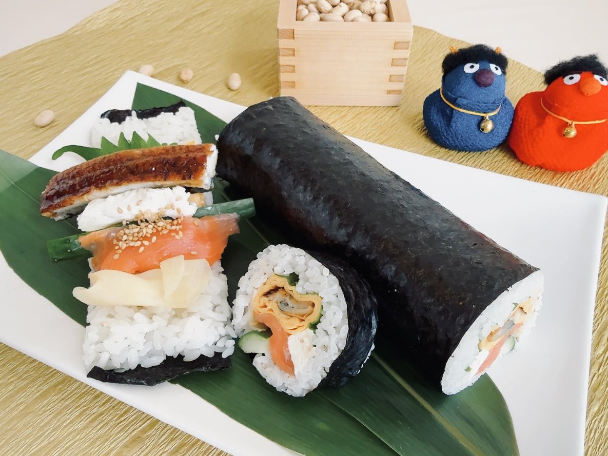 2/3の節分に「恵方巻」を販売します✨
干支にちなみ“うま(馬)”×うまき(うなぎ巻き)=“うま”が重なる縁起巻き❗️
ネット予約受付中➡️ tablecheck.com/shops/arccityh…

#恵方巻
#節分
#南南東
#うなぎ
#うまき
#うま
#午
#馬
#縁起巻
#アークシティホテル