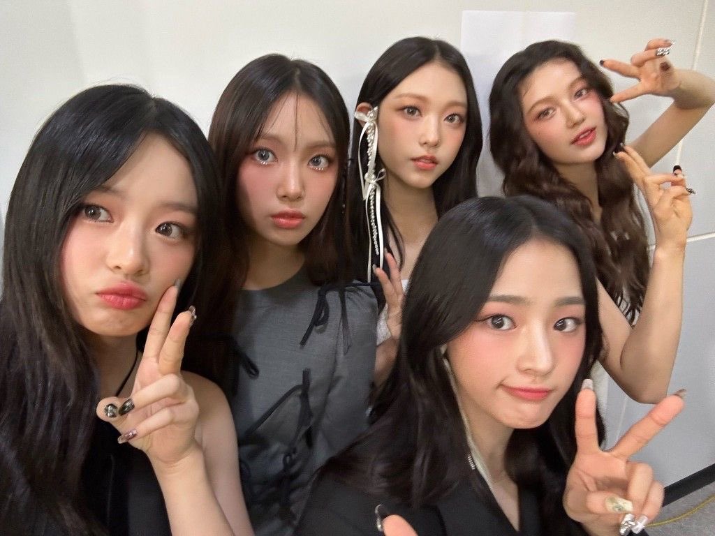 hanni archive⁵ tweet media