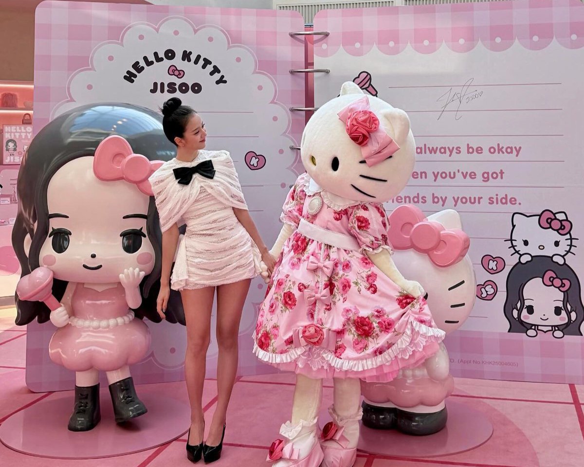 商品のインターネット 新品/HELLOKITTY☆JISOO/Keychain/SecretWhite