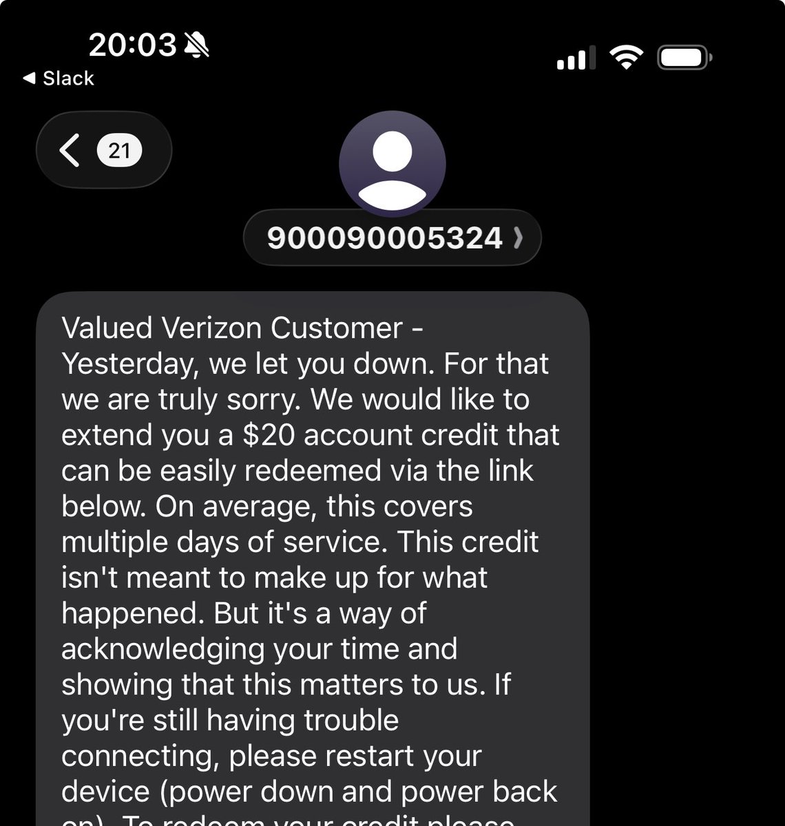 GABeech's tweet photo. ⁦@Verizon⁩ is this you? If yes, why are you not sending it from your normal, verified, short code?! If it’s not you, well you setup a great way to setup a massive social engineering attack. https://t.co/9Dvh9dG53g