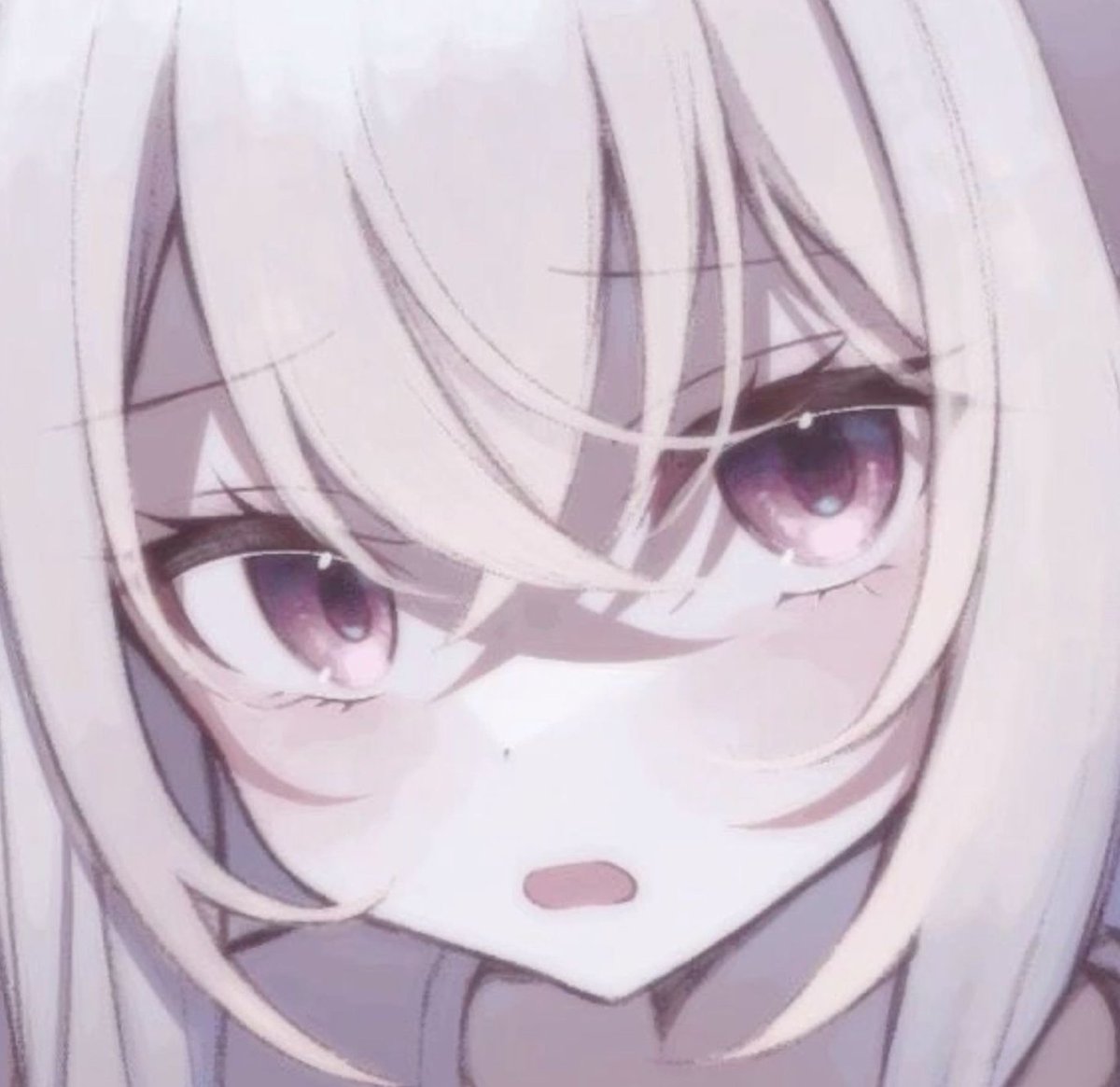 Fagentil's tweet image. 明日の打ち合わせの資料がまだ半分しかできてない。今夜は徹夜コースかもしれない 🧛