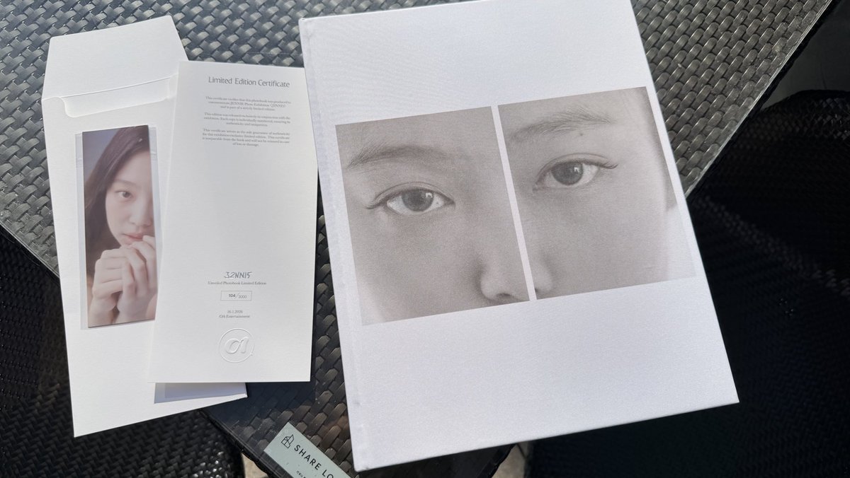 personablink's tweet image. OPENING THE HOLY BIBLE