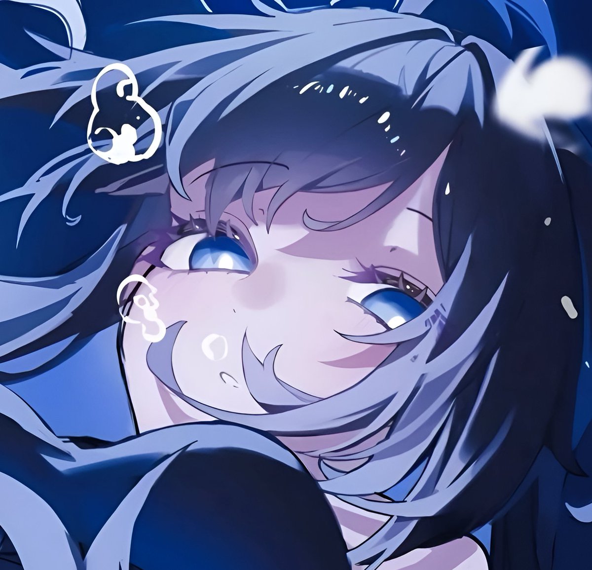 Semppati's tweet image. 電車の中で読んでる本のページをめくる音って、意外と心地いい 🐗