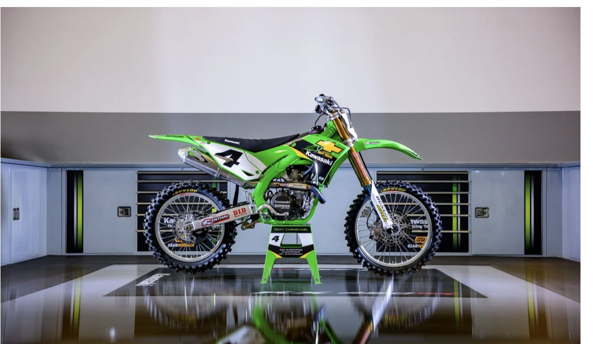 Kawi's doing a throwback bike this weekend, 25 years since RC's SX title.