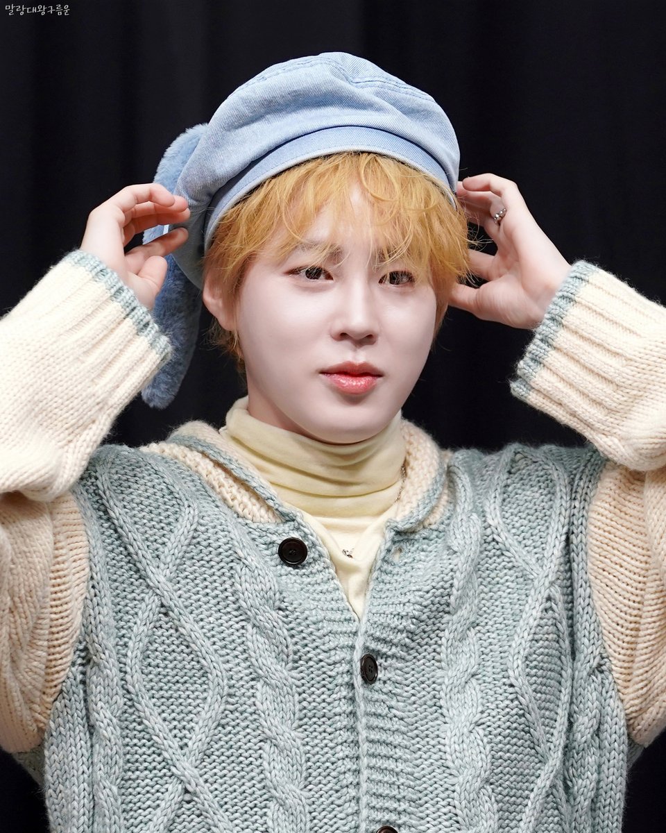 ayh0618's tweet image. 260111 위드뮤  
하성운 사랑스러워🫶 

#하성운 #HASUNGWOON