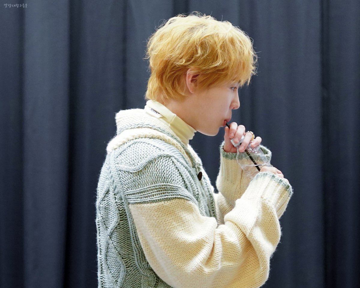 ayh0618's tweet image. 260111 위드뮤  
하성운 사랑스러워🫶 

#하성운 #HASUNGWOON